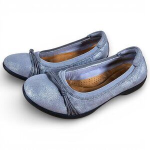 Clarks Meadow Rae Womens Ballet Flats Silver Metallic Knotted Comfort Size 8M